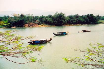 Huong river