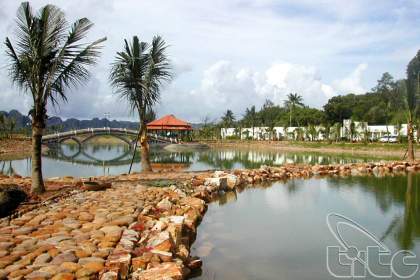 Tuan Chau island resort